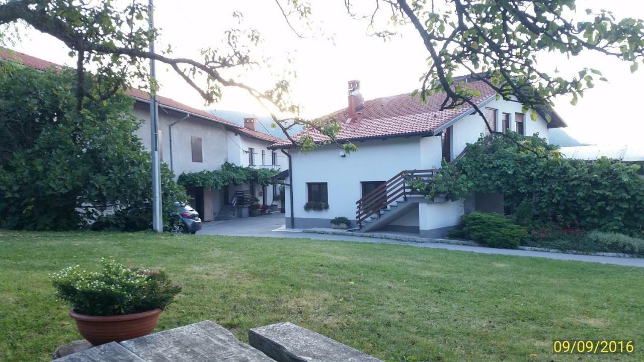 בית הארחה Ratecevo Brdo 	Janezinovi House מראה חיצוני תמונה